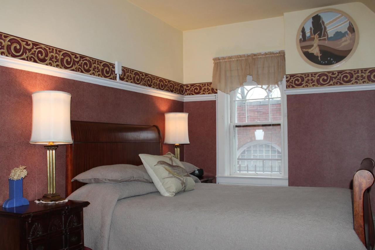 Olcott House Bed & Breakfast Inn 덜루스 외부 사진